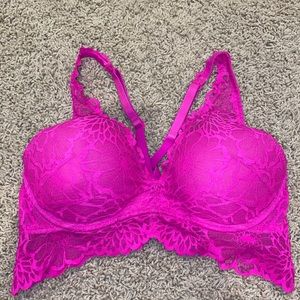 PINK VIctoria’a secret bras.